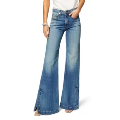 Brand new 🎁 Ramy Brook Tyra Flare Leg 👖 Jeans In Vintage Wash Light Wash ⌛